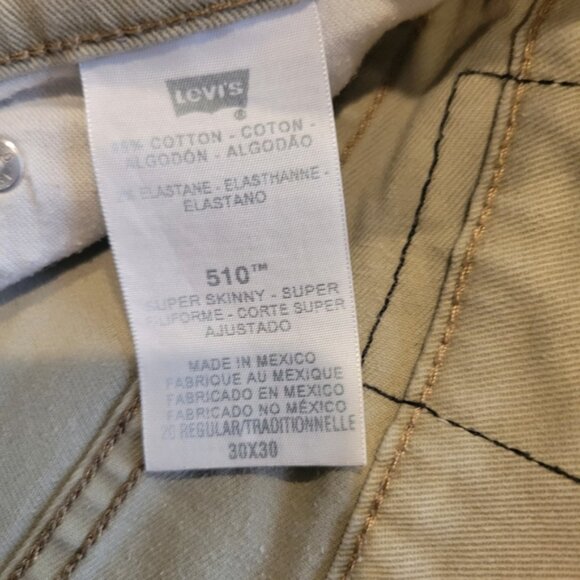 EUC Levi's 510 super skinny khaki color - Picture 3 of 5